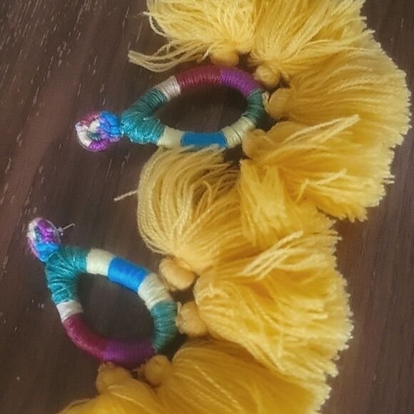 NWT Mochi Hallu Statement Tassel Woven Yellow Boho Fringe Crochet Big Earrings - Picture 4 of 12